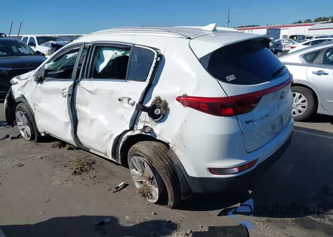 2017 Kia Sportage Lx z USA, uszkodzony, nr VIN KNDPM3AC0H7233943